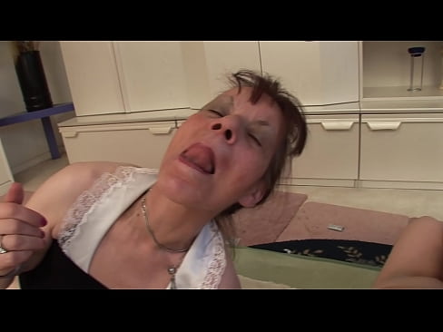 ❤️ To bestemødre og en bestefar har en trekant ️❌ Analvideo hos oss no.samoanalitika.ru ❌